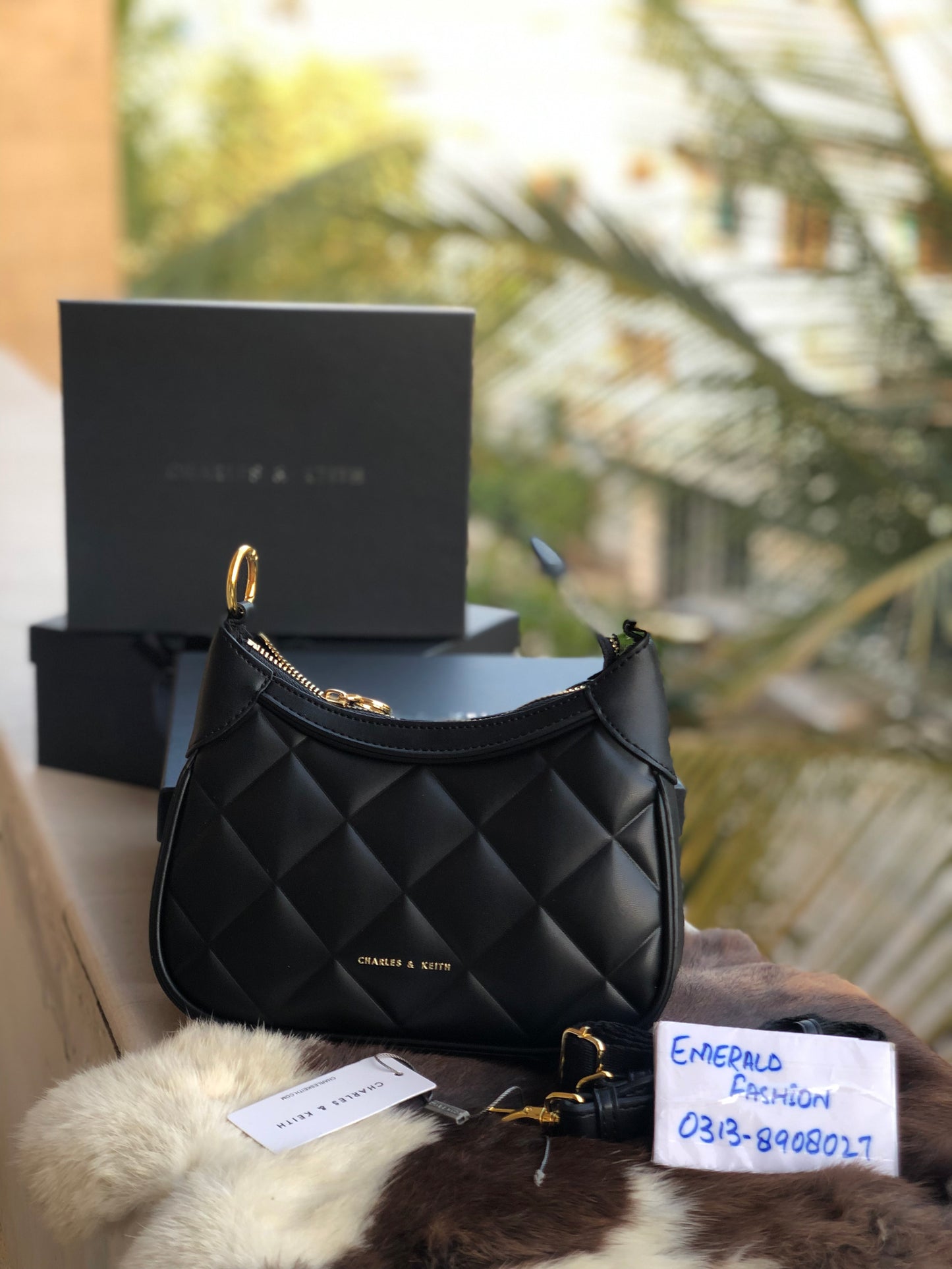 Charles & Keith Cross body/Shoulder