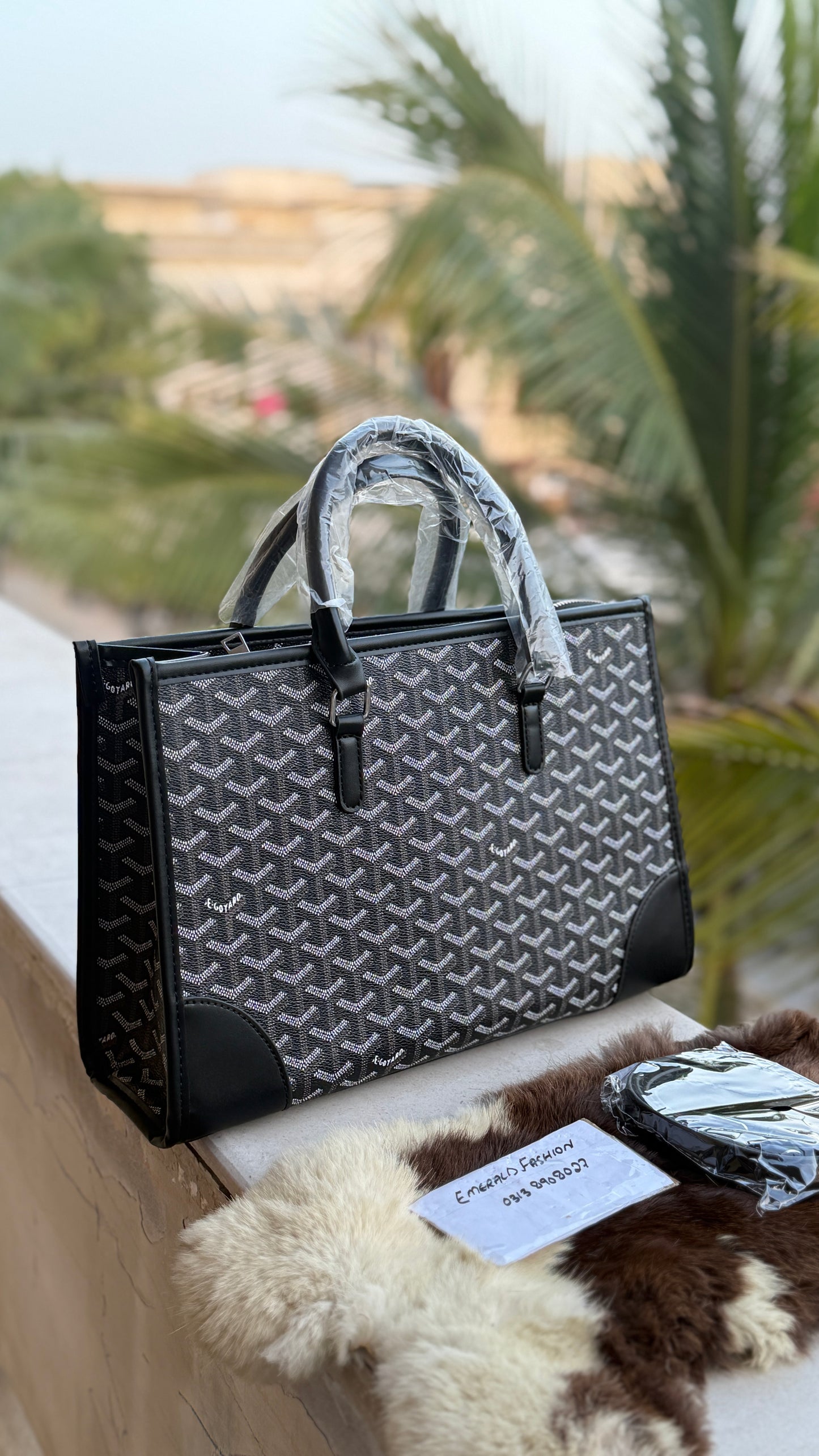GOYARD Handbag.