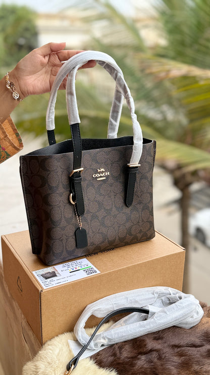 Coach Mollie 25 Tote Bag-Master Basic Series With Folding Box Packaging.