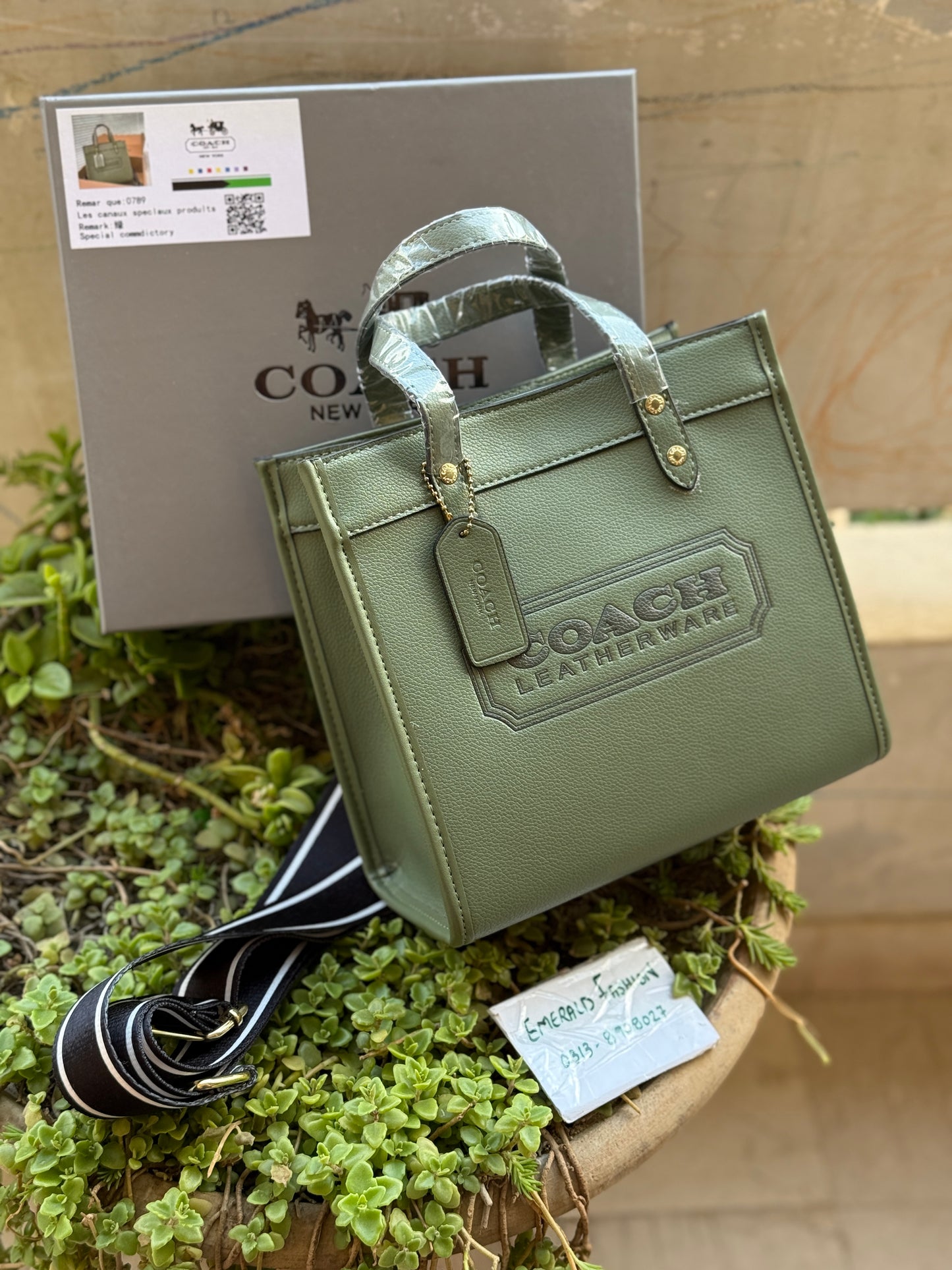 Coach Field tote 22 With Box Packaging ( Master Series ) at Promotional Price