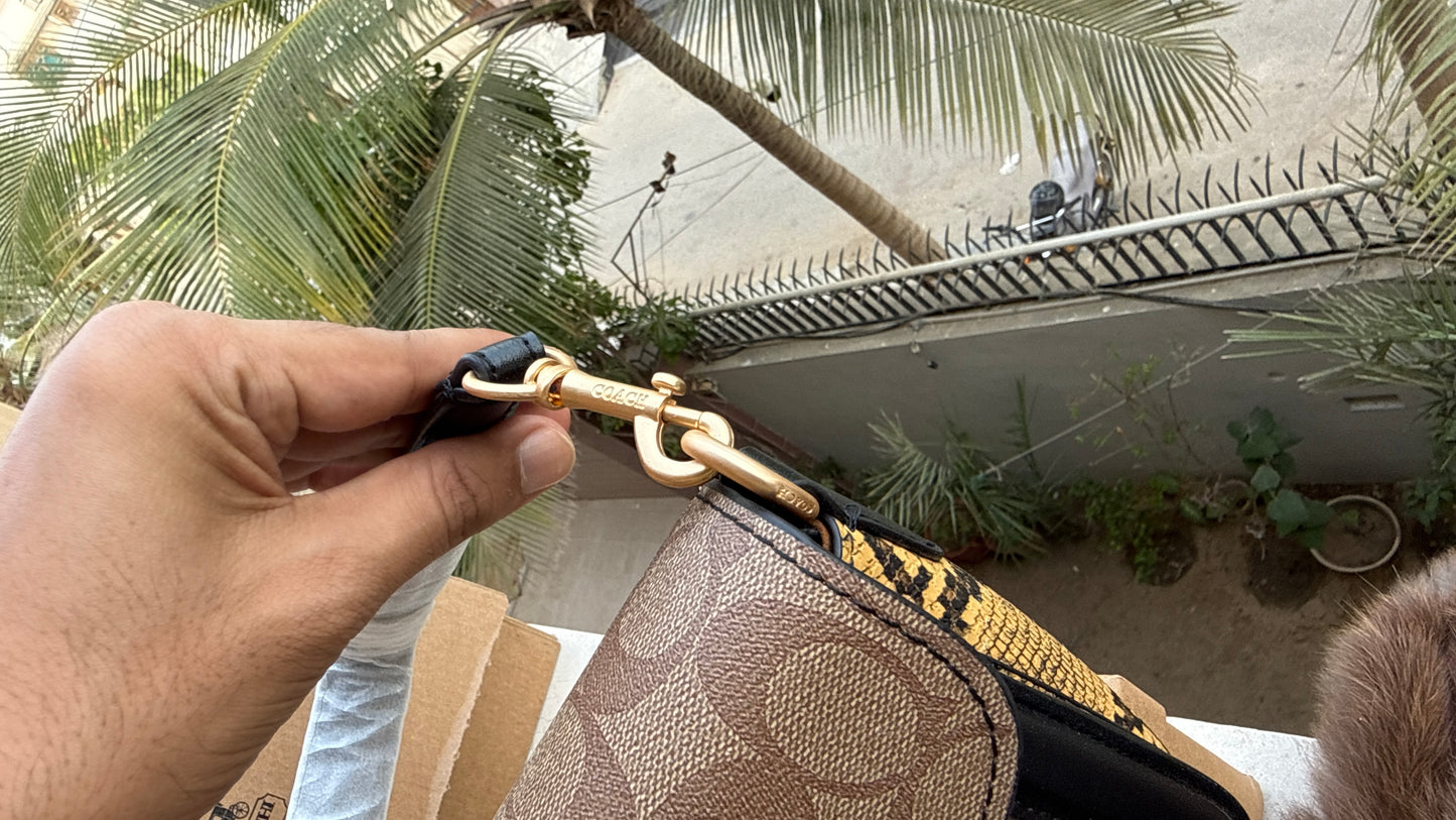Coach Georgie Shoulder Bag-Double Folding Box-Master Plus Series