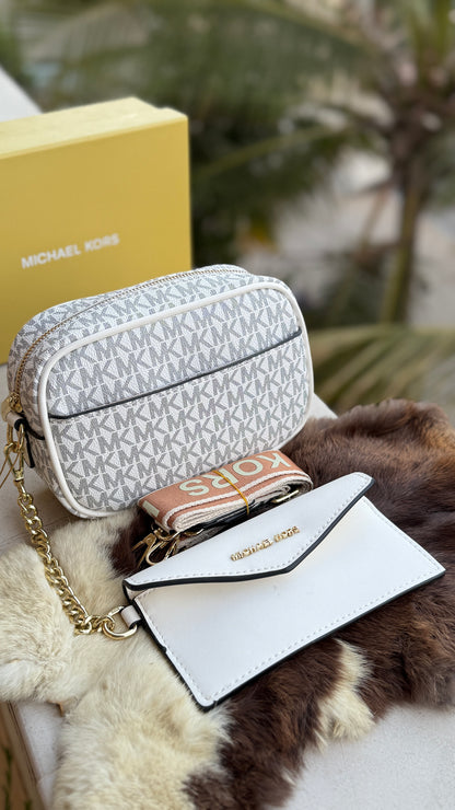 Michael Kors Crossbody With Detachable Wallet.