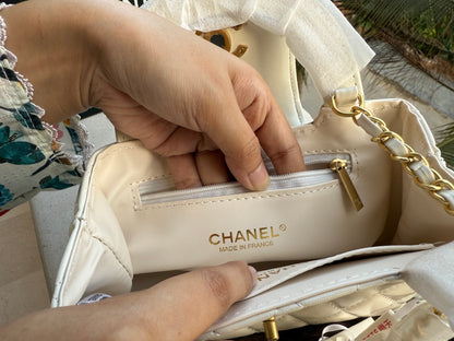Chanel Kelly Small in White Shinny Calf Skin-AAA Quality-Folding Box