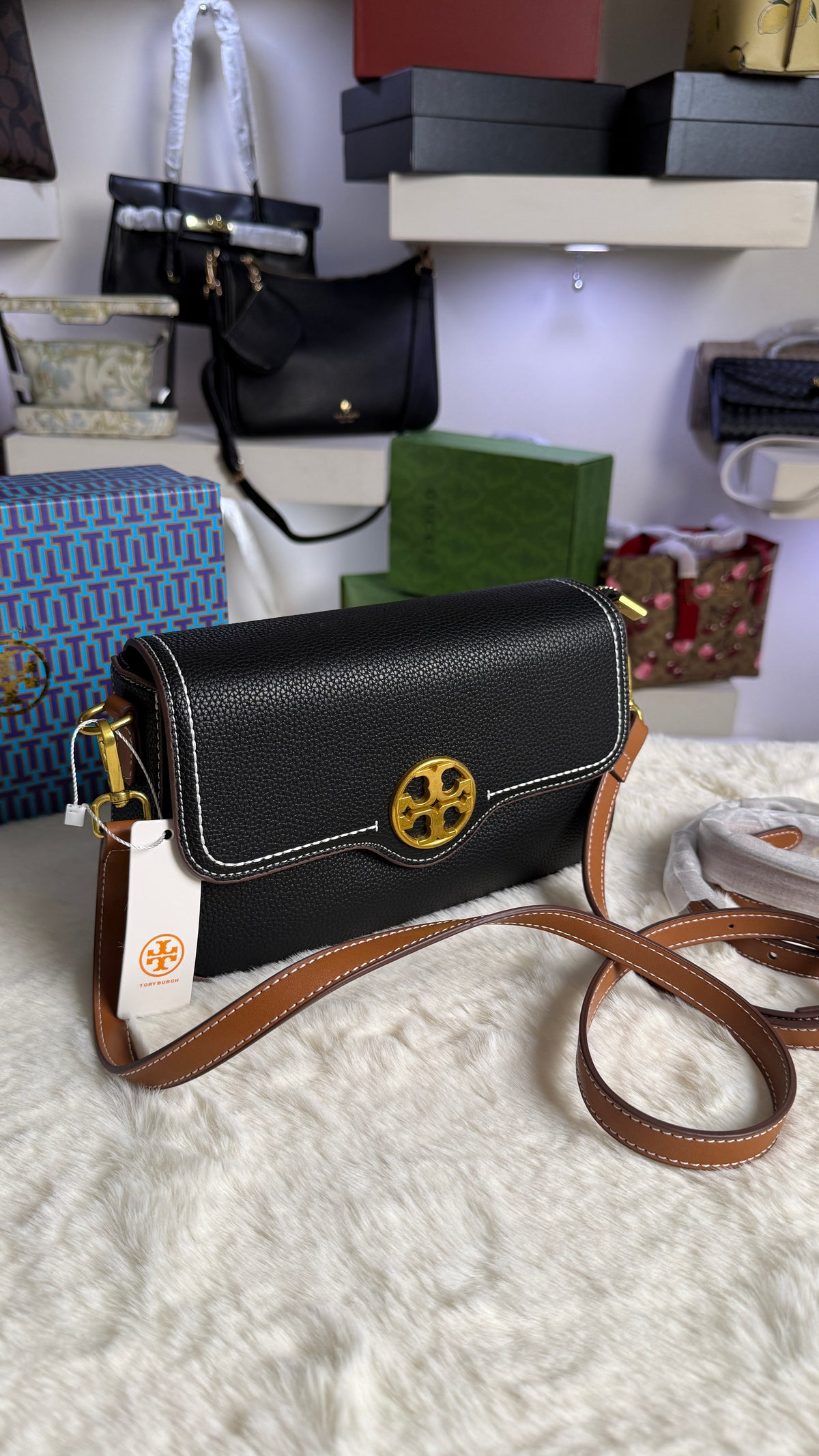 Tory burch Felix Flap Convertible-Master Series-Box packaging
