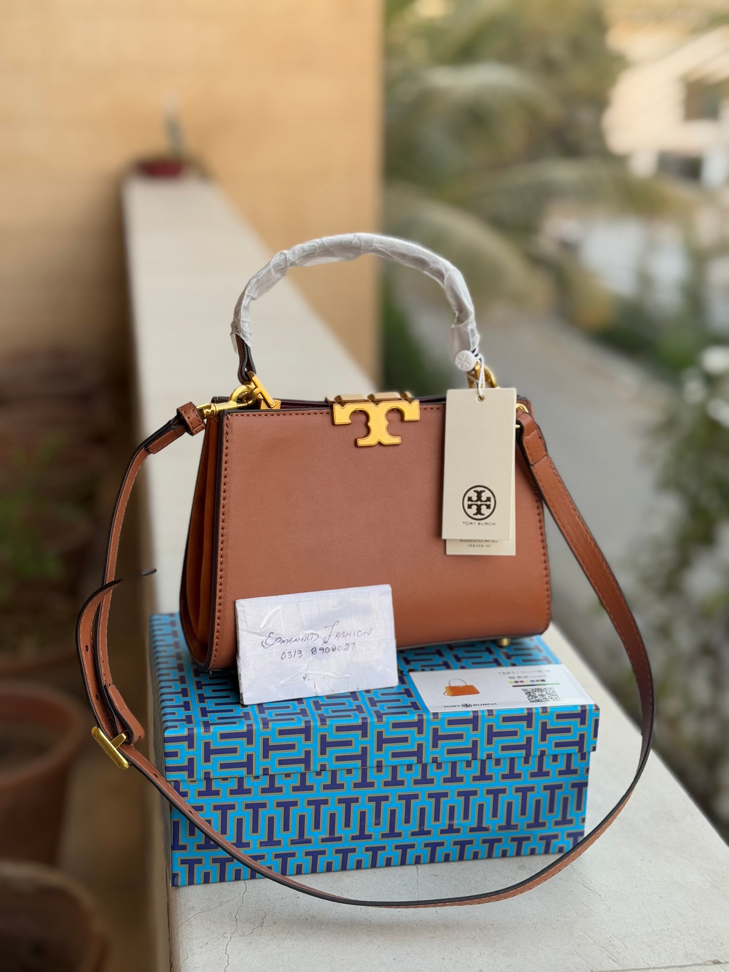 .Tory Burch Eleanor Satchel Small With Box & Long Strap.