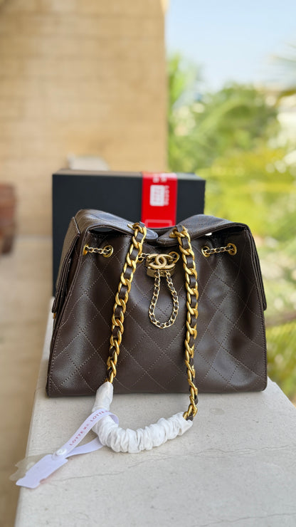 Chanel 25 small quilted hobo bag-AAA Series-Folding box Packaging.