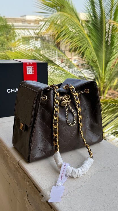 Chanel 25 small quilted hobo bag-AAA Series-Folding box Packaging.