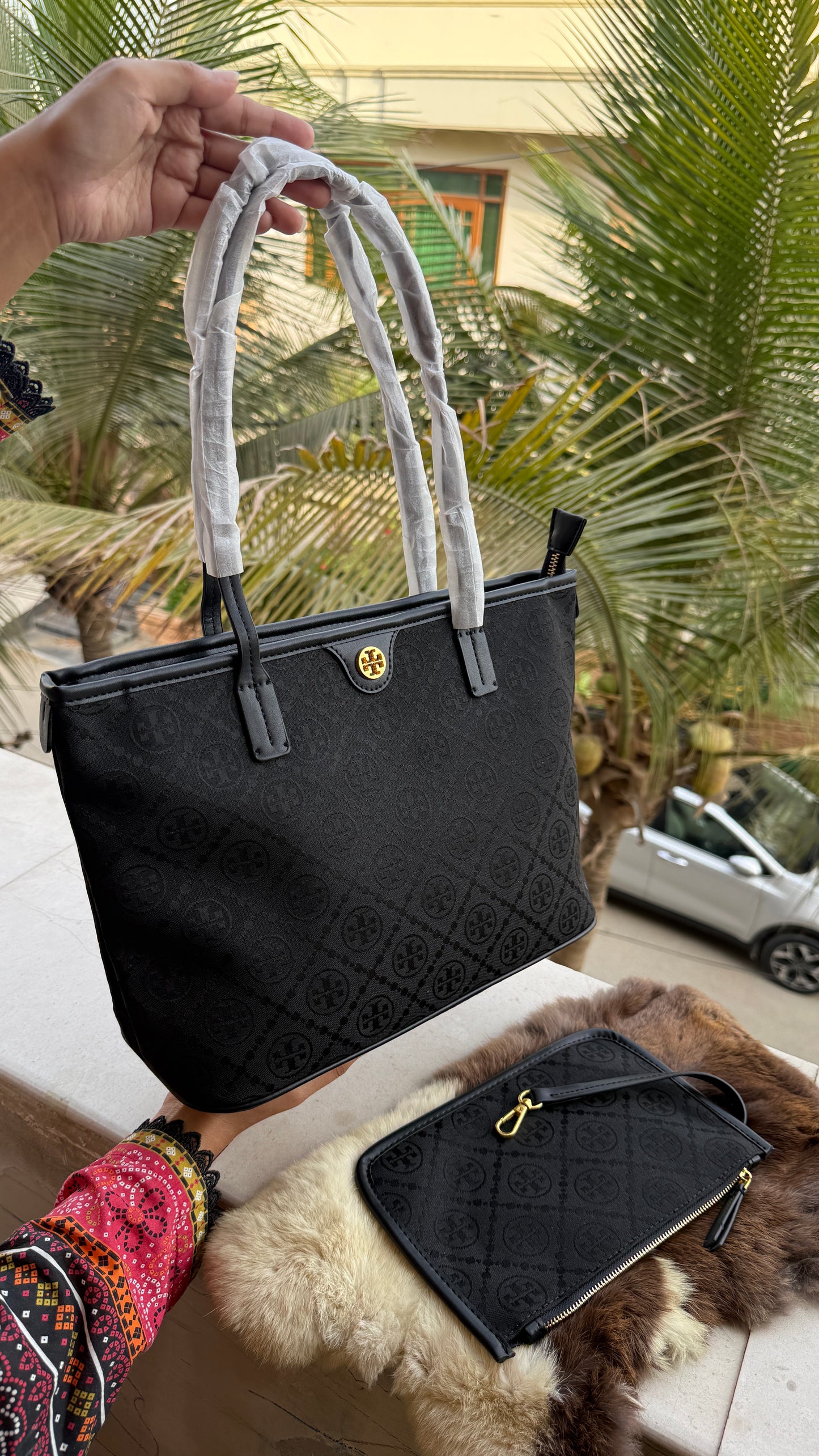 Tory Burch T Monogram Tote-Master Plus Series With Pouch