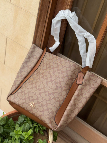 Coach Hadley Tote Master Series.