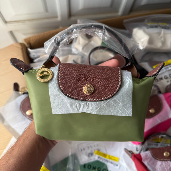 .LONG CHAMP LE PLIAGE ORIGINAL POUCH WITH HANDLE ( Master Series )