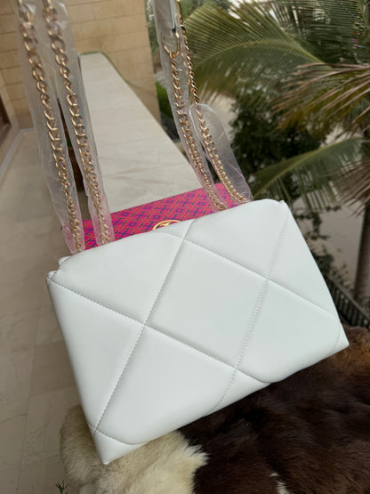 TORY BURCH KIRA DIAMOND QUILT SHOULDER BAG With Box ( Master Series )
