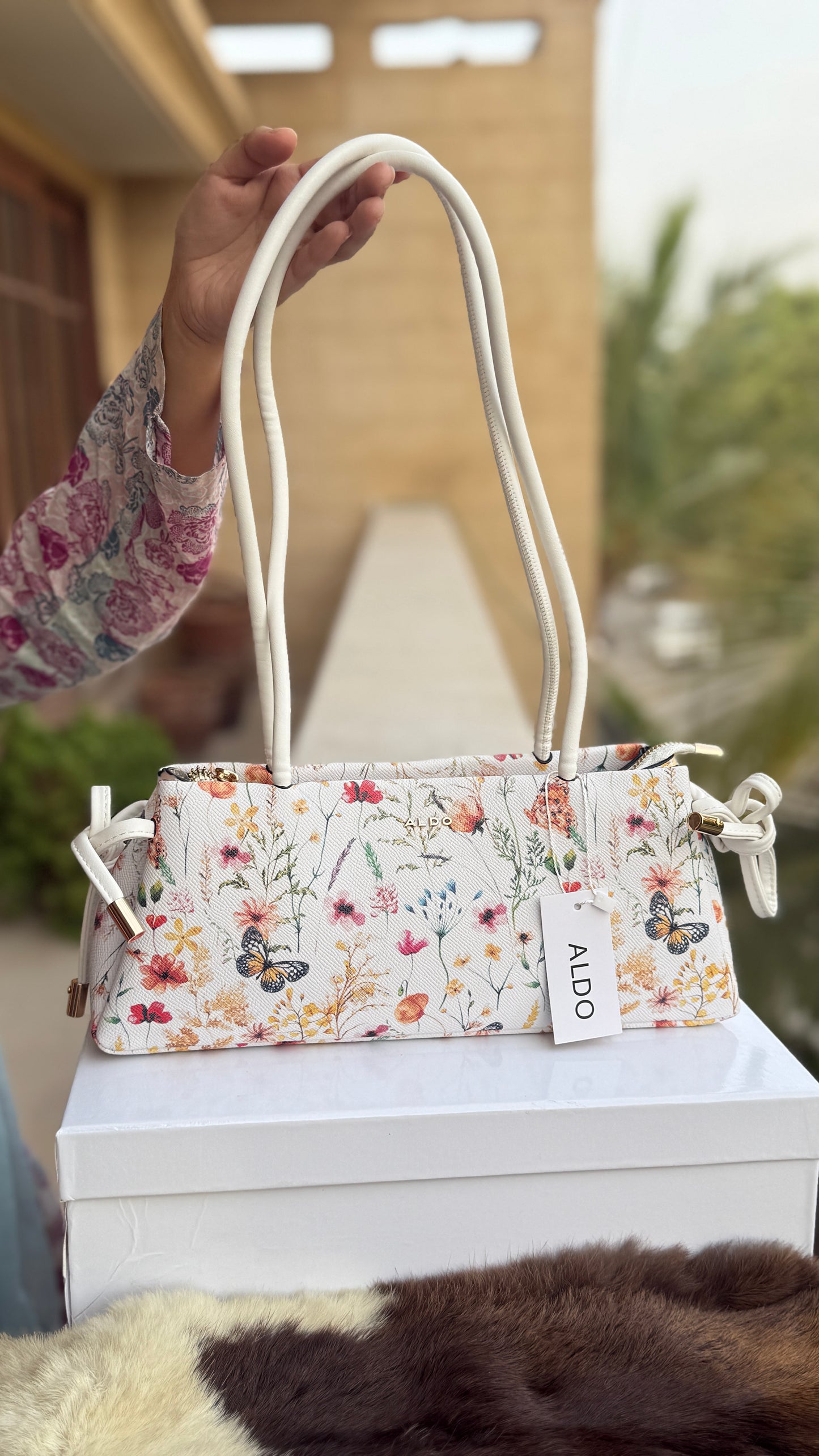 Aldo Shoulder Bag-With Box-Master Series