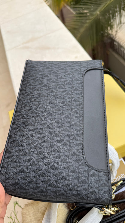 Michael Kors Crossbody/Shoulder Bag Master Series- With box