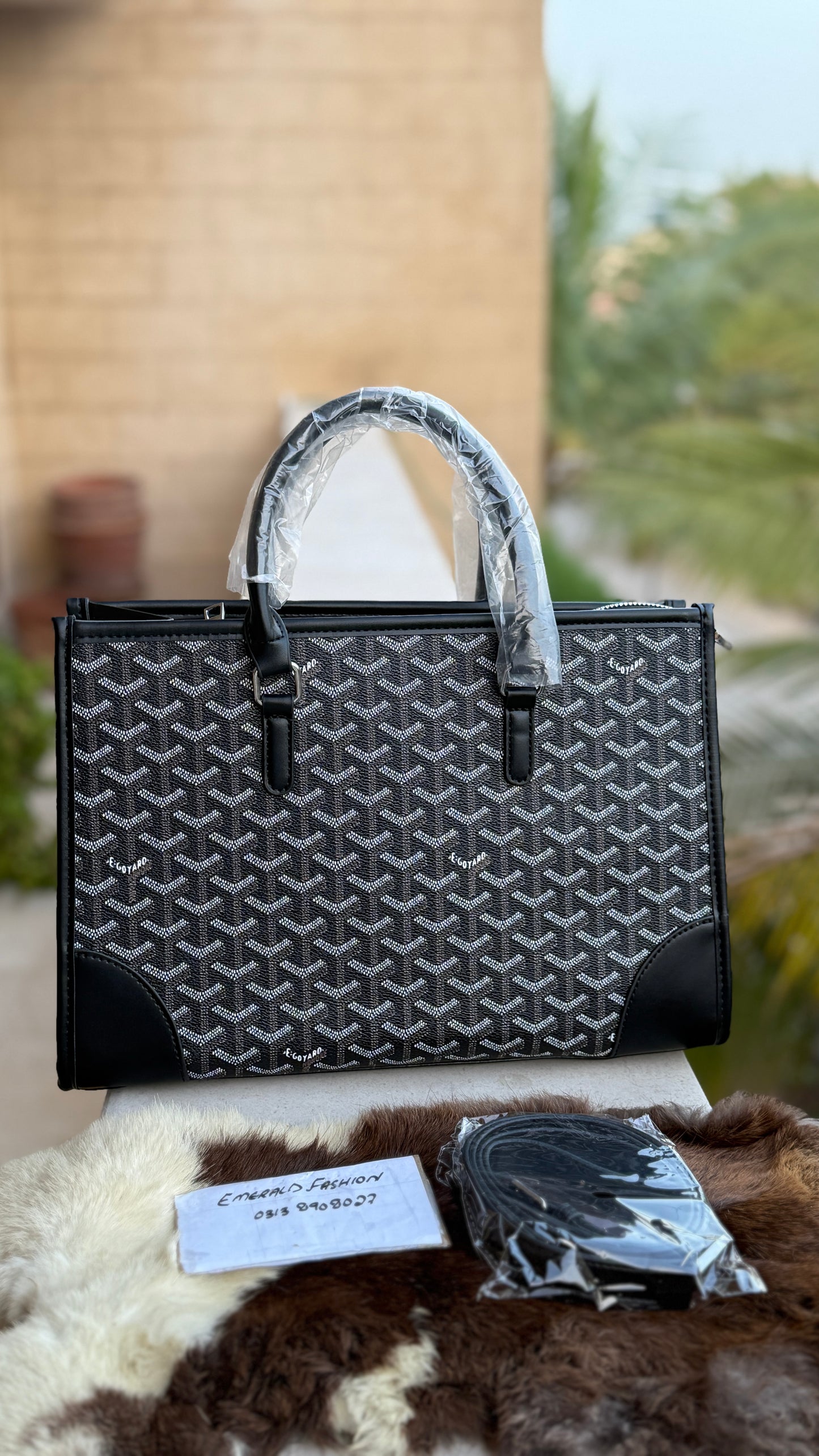 GOYARD Handbag.