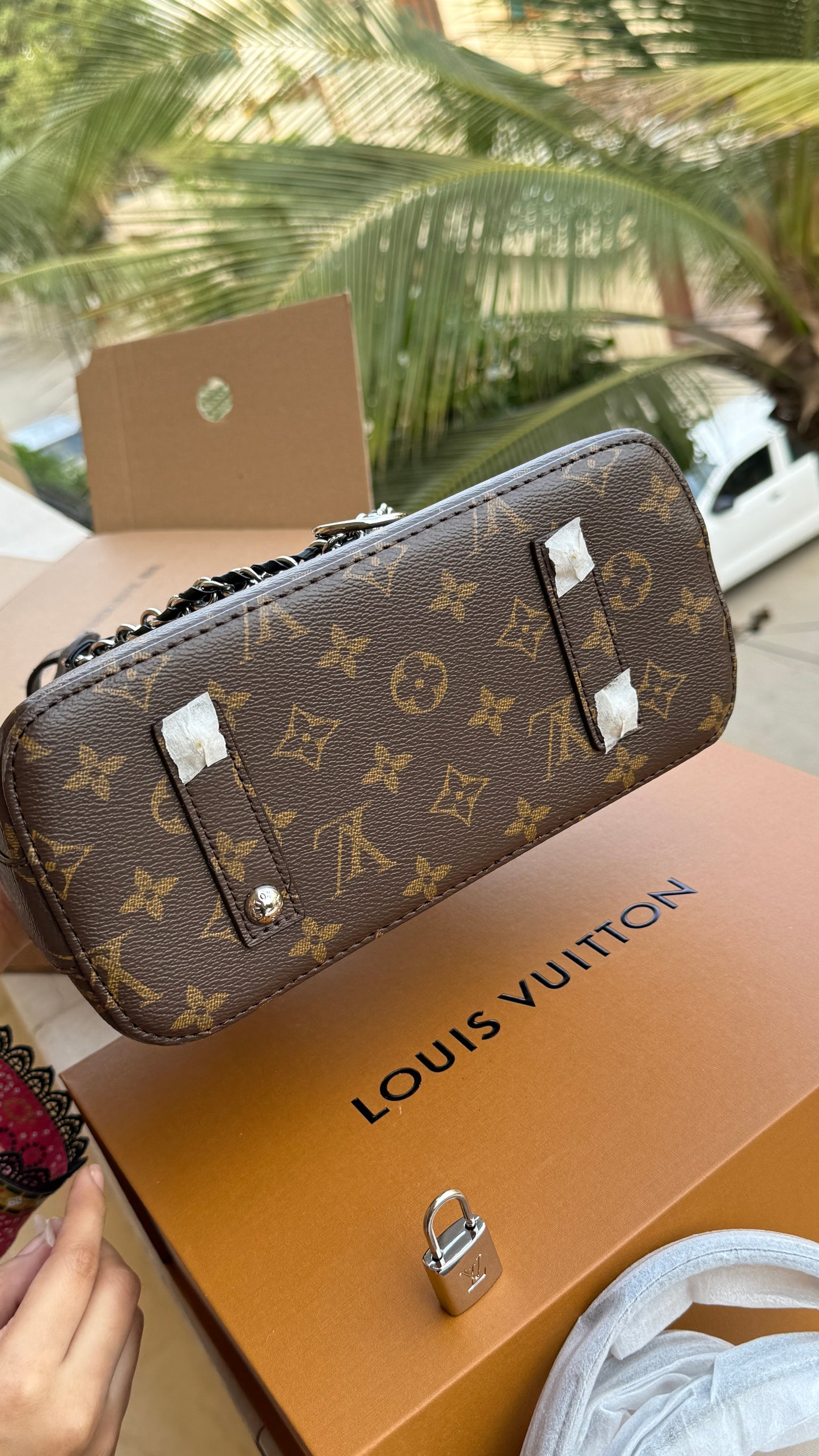 Louis Vuitton Neo Alma Top handle Bag-With Double folding box-Master Plus Series