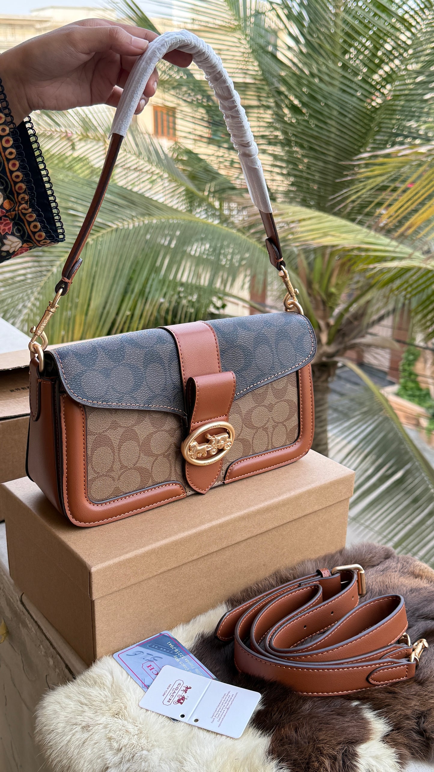 Coach Georgie Shoulder Bag-Double Folding Box-Master Plus Series