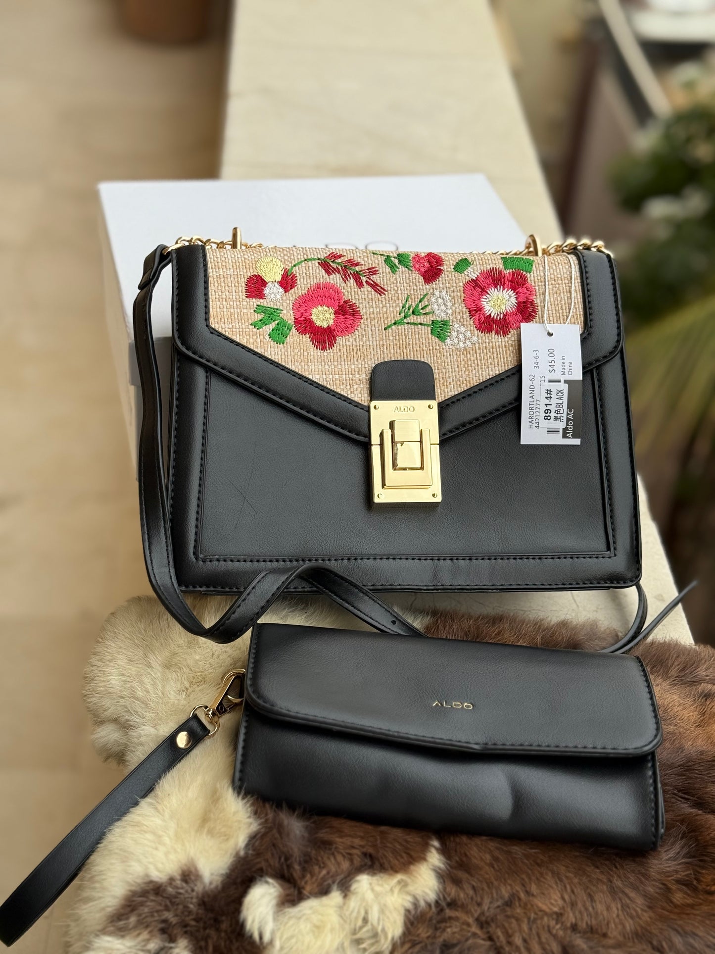 ALDO FLORAL Crossbody with pouch!