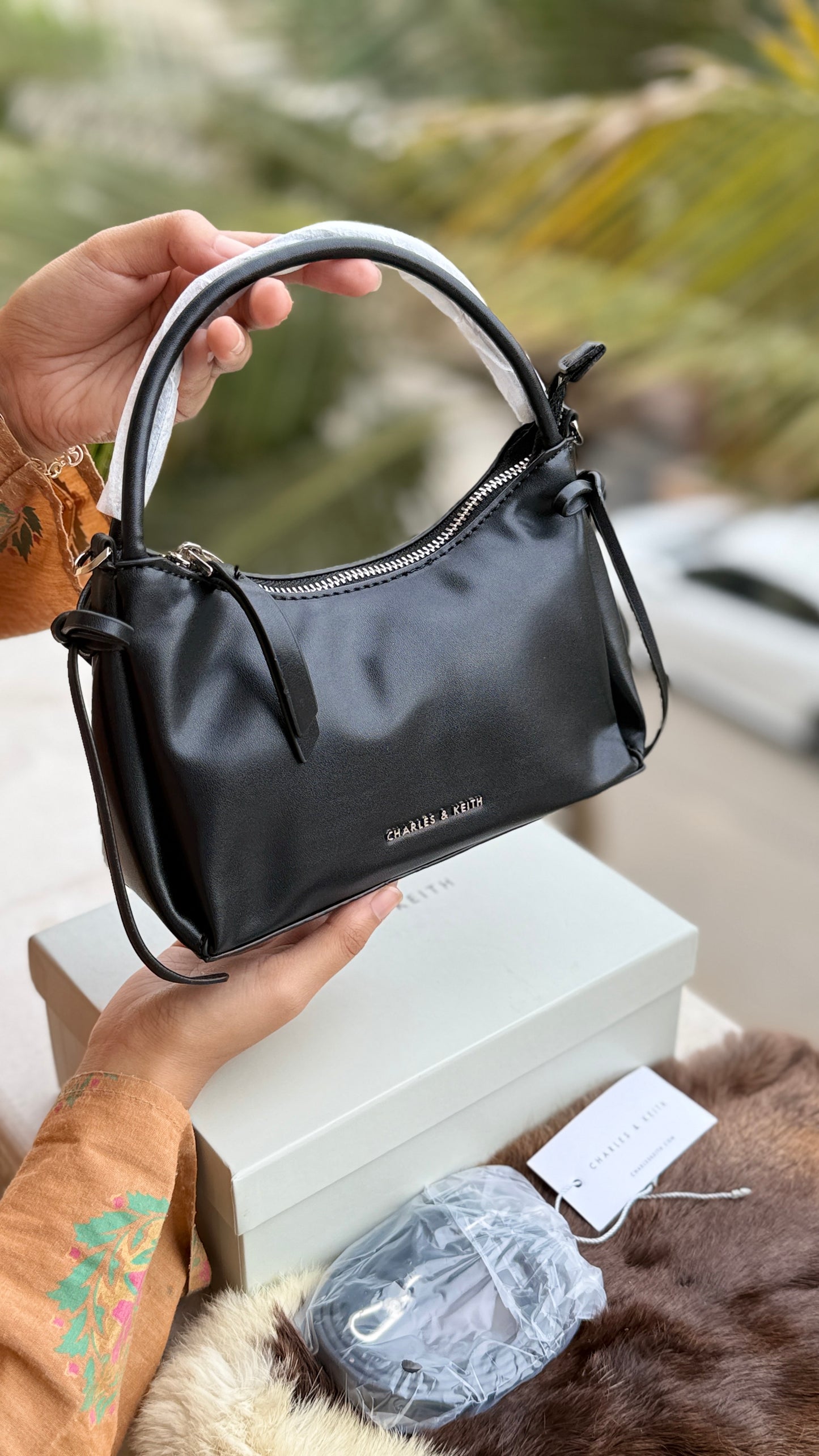 Charles & Keith Hazel Bow Top Handle Bag-Master Plus Series