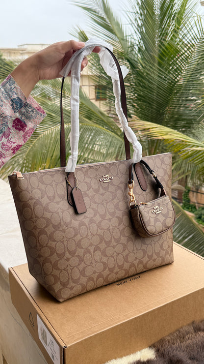 Coach Tote-With Coin Bag-Master Plus Series-With Box
