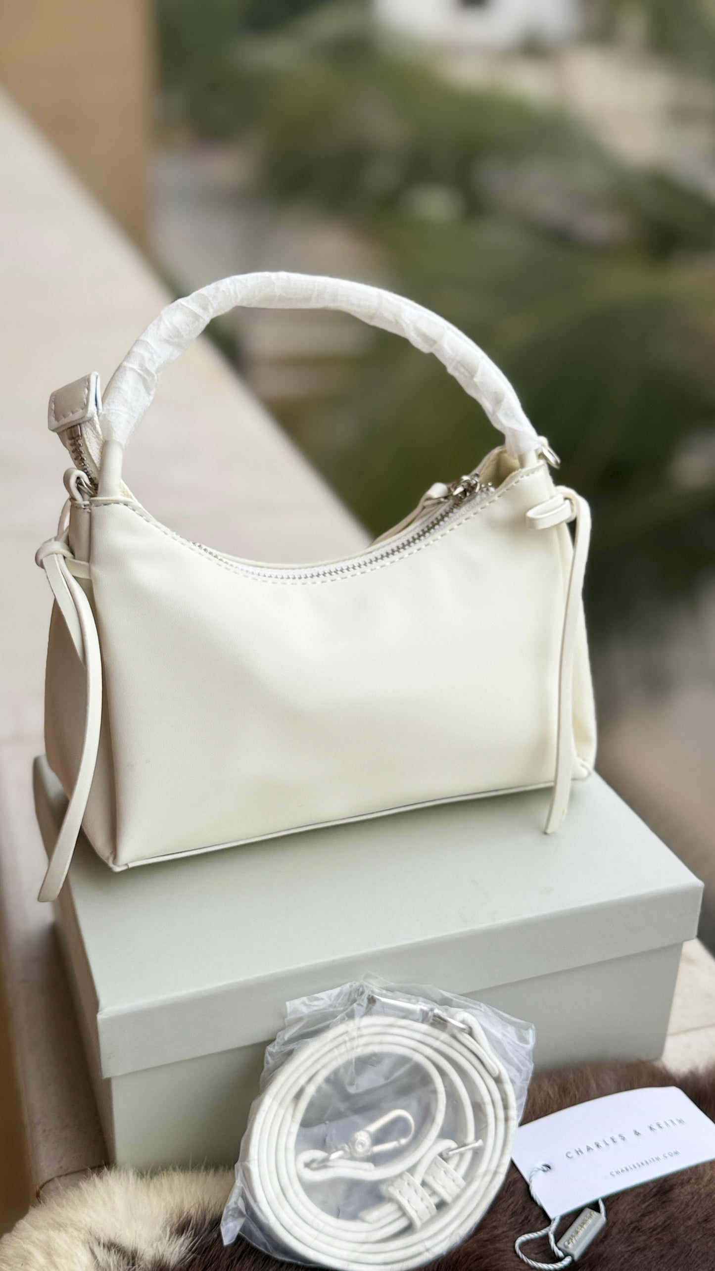 Charles & Keith Hazel Bow Top Handle Bag-Master Plus Series