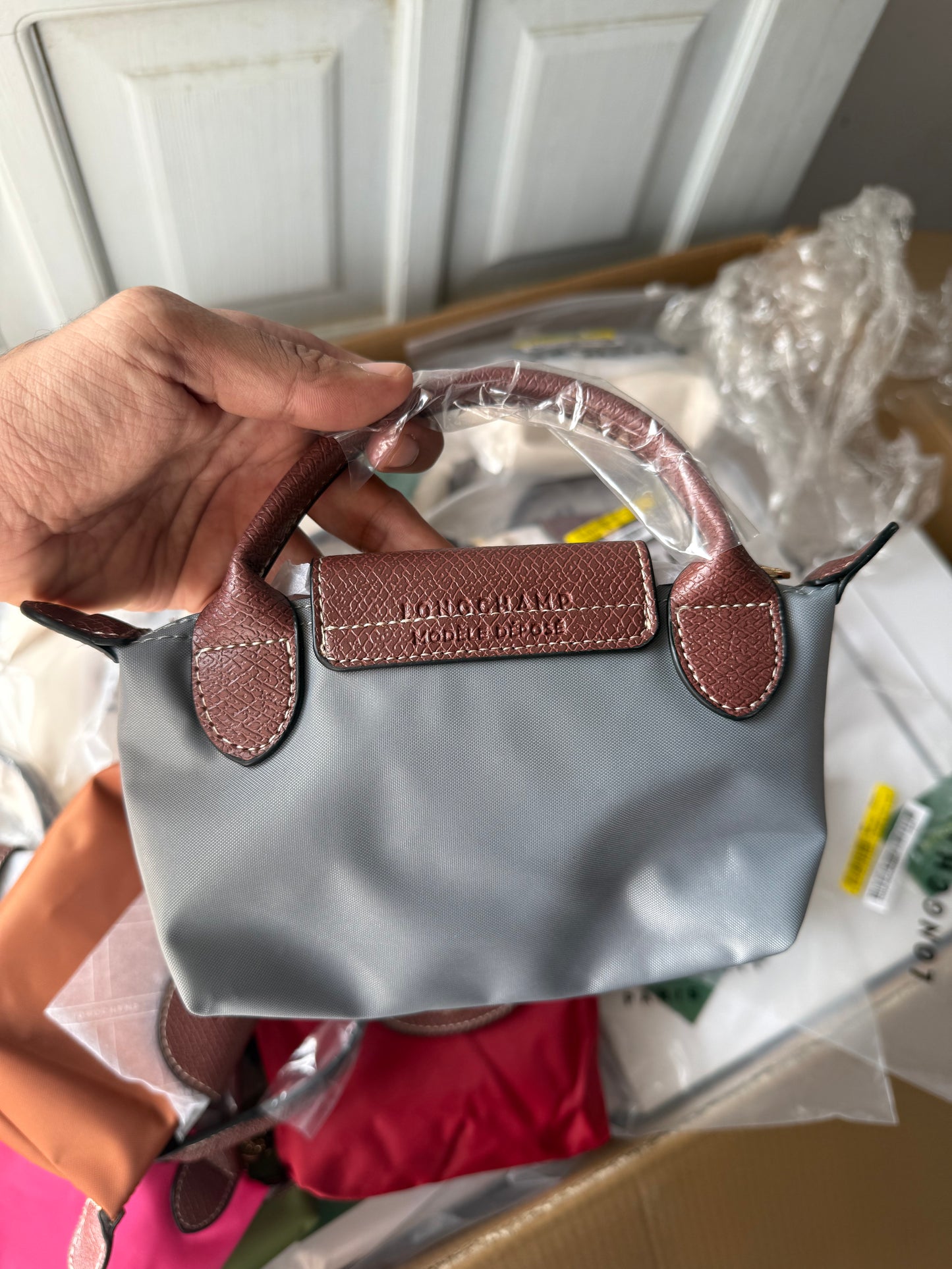 LONG CHAMP LE PLIAGE ORIGINAL POUCH WITH HANDLE ( Master Series )