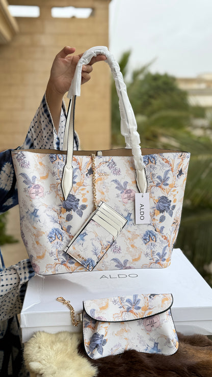 Aldo Tote-With Card Wallet & Pouch-With Box-Master Series