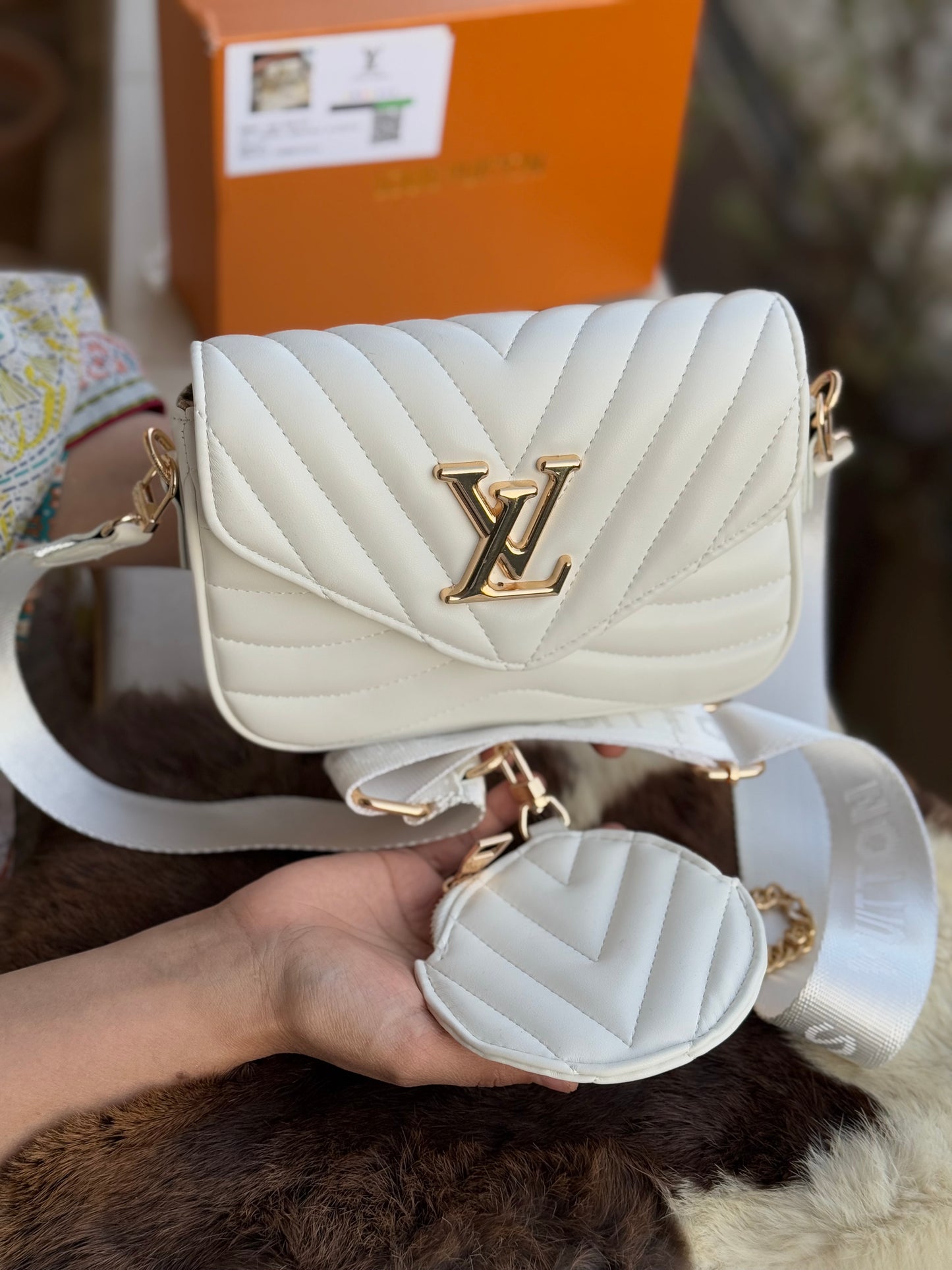 .Louis Vuitton Wave Small With Box