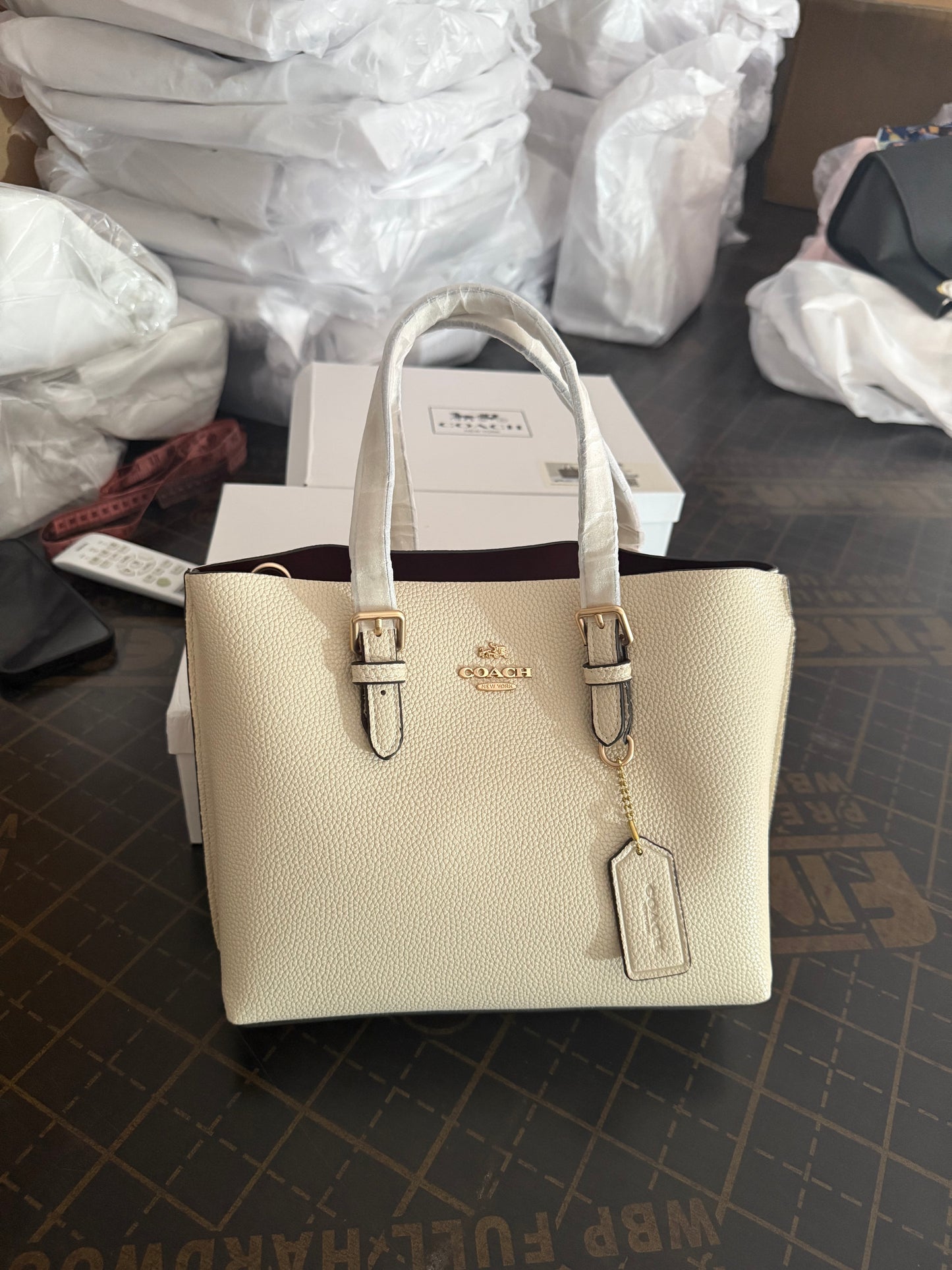 Coach Mollie 25 Tote Bag! Master Series With Box Packaging.