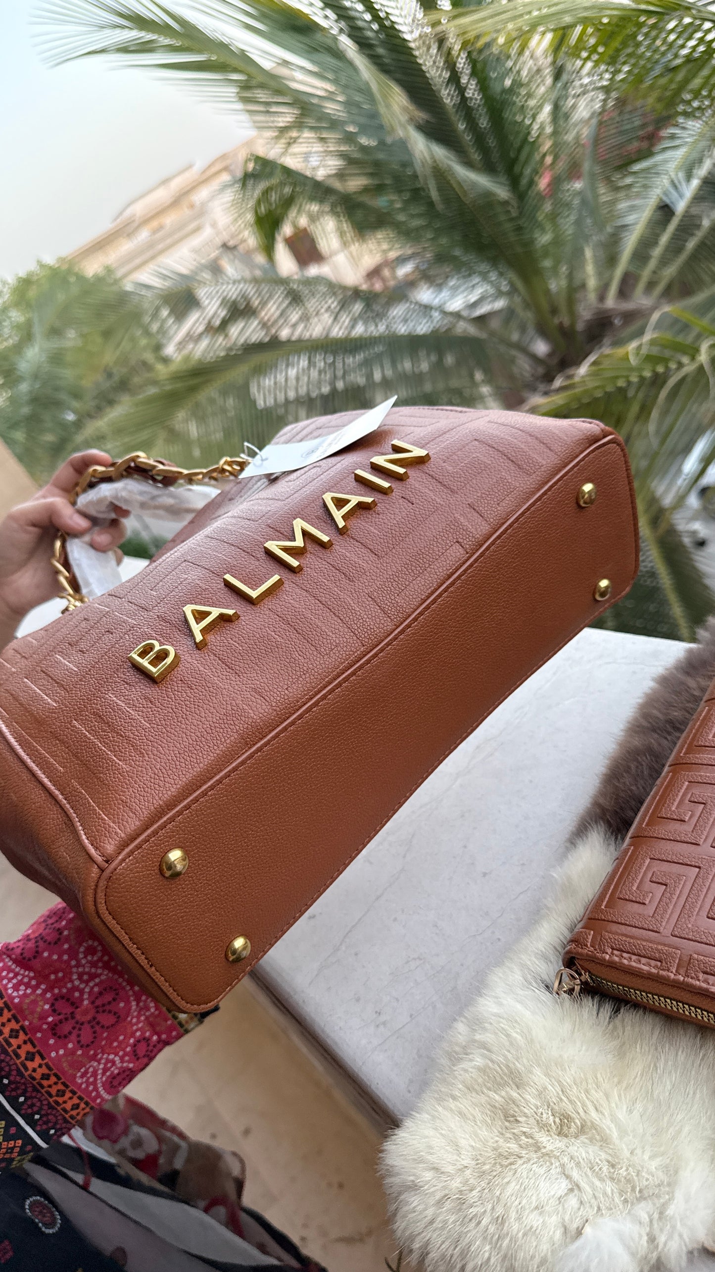 BALMAIN Large Tote With Balmain clutch