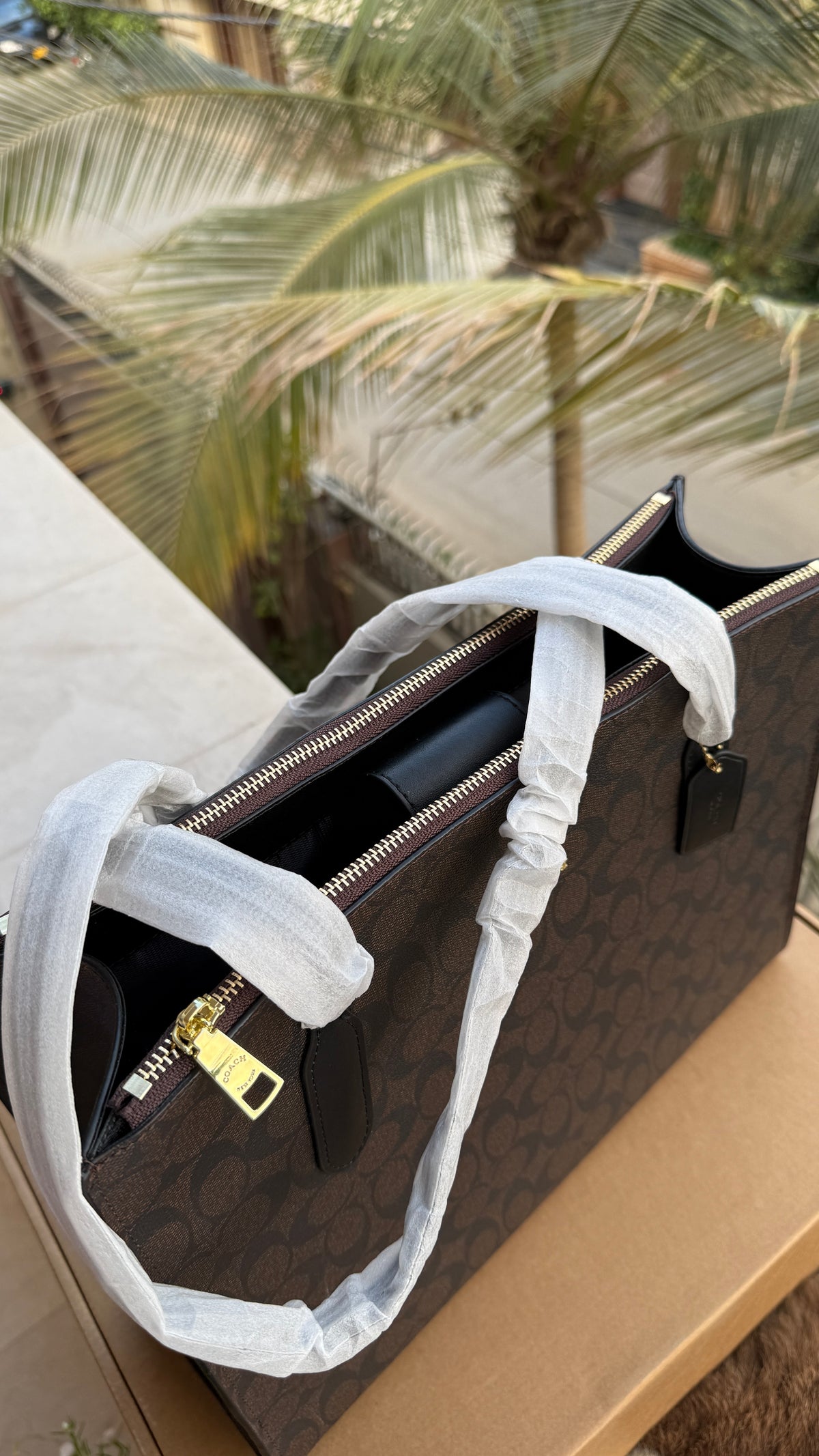 Coach Nina tote Folding Box Packing Master Plus series.