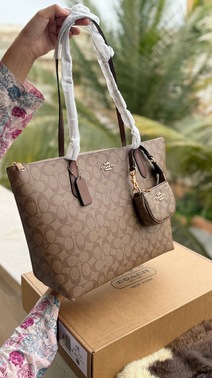 Coach Tote-With Coin Bag-Master Plus Series-With Box