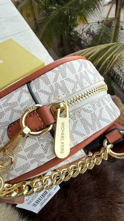 Michael Kors Crossbody With Detachable Wallet.