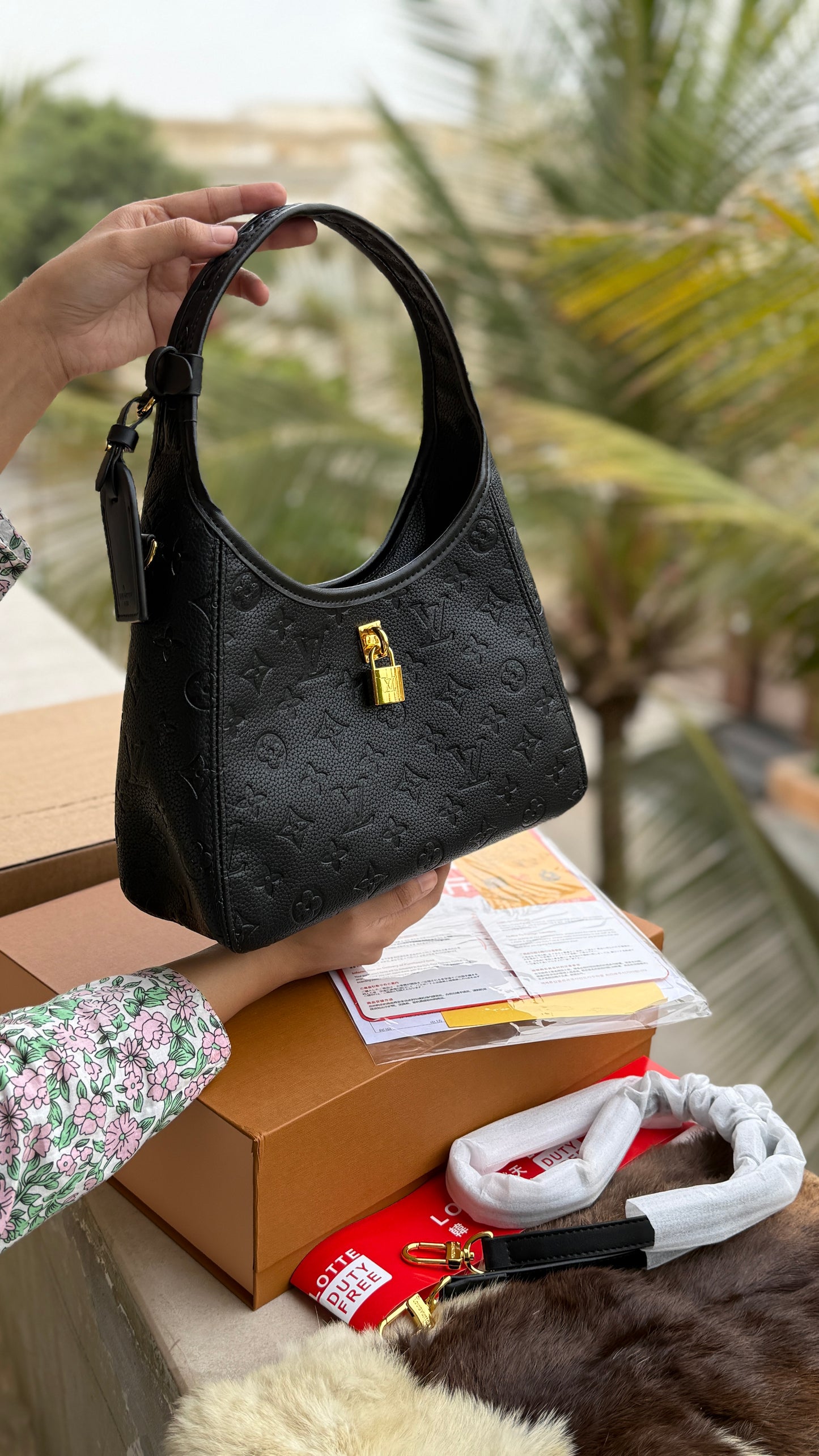 Louis Vuitton The Drop PM-Master Plus Series-Double box Folding