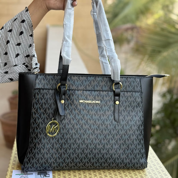 Michael Kors Tote With Box
