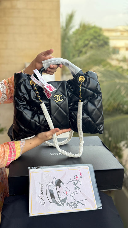 Chanel 25K Butterfly Bag-AAA-Box,Cards,Pictures etc