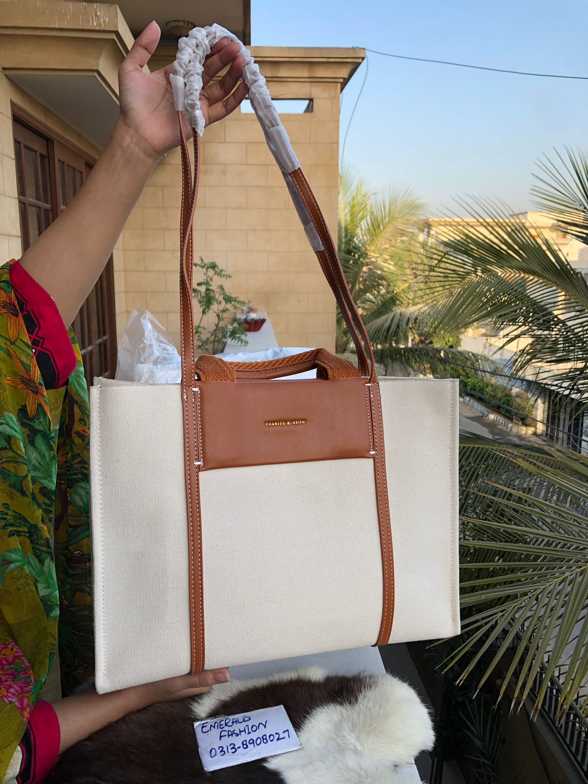 C & K SHALIA Full Size Tote Brown