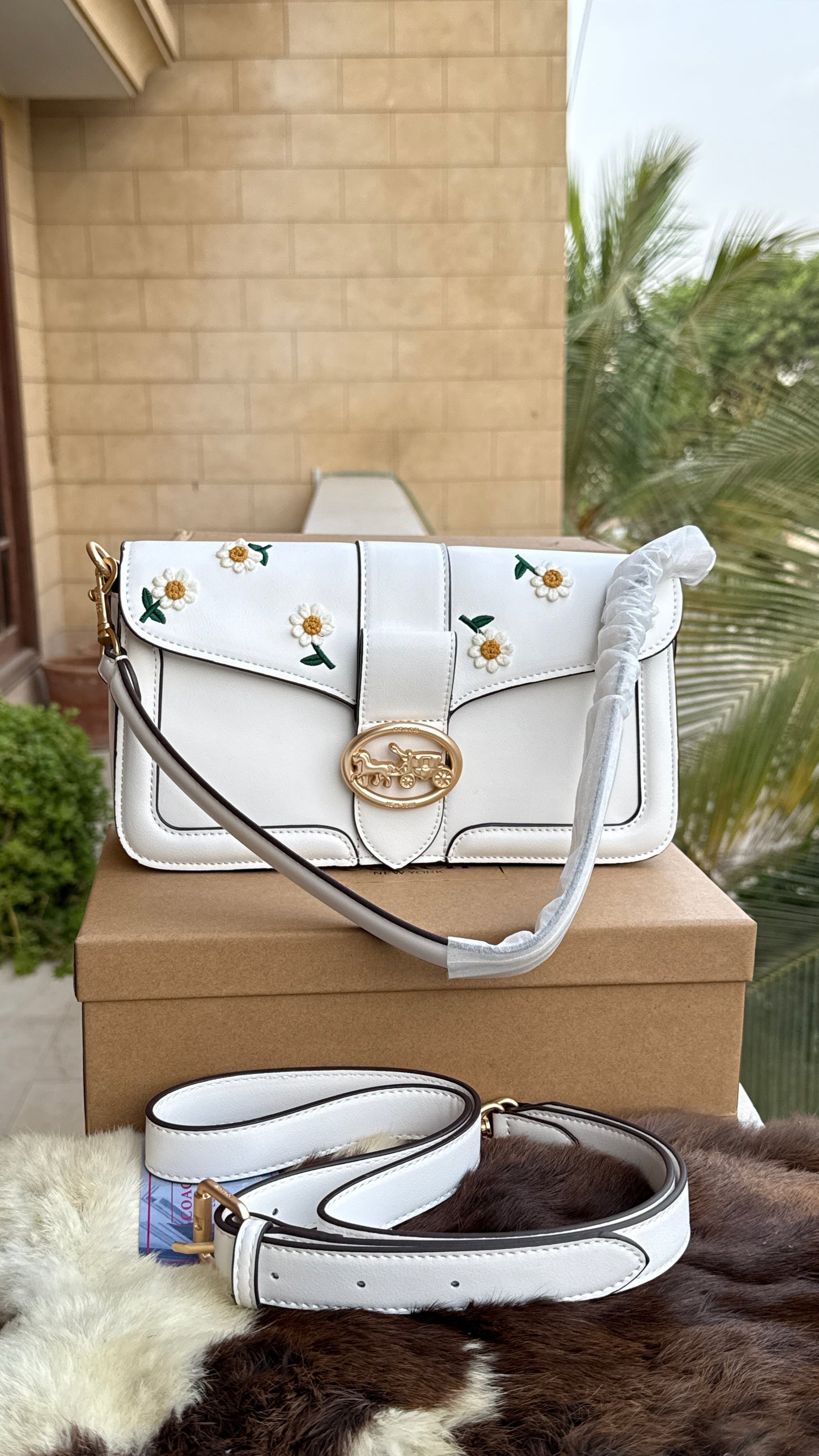 Coach Georgie Shoulder Bag-Double Folding Box-Master Plus Series