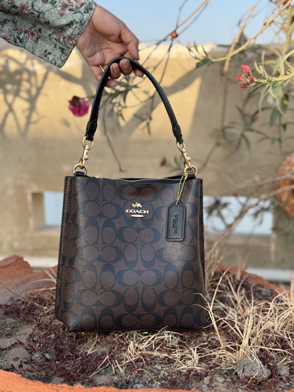 Coach Mollie 22 Bucket Bag Master Plus Series With box