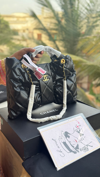Chanel 25K Butterfly Bag-AAA-Box,Cards,Pictures etc