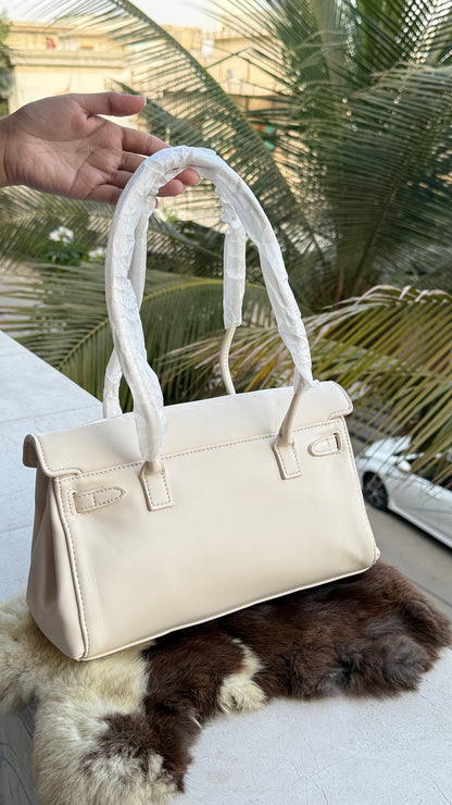 JW PEI Yara Shoulder bag Master Plus Series.