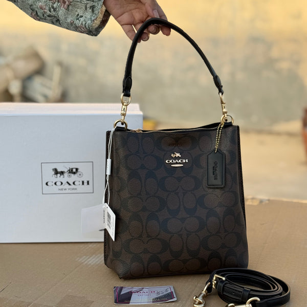 Coach Mollie 22 Bucket Bag Master Plus Series With box