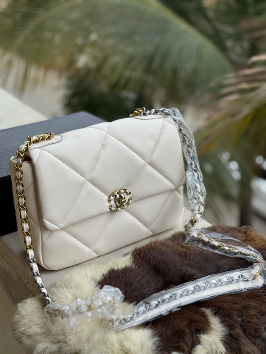 Chanel Crossbody with box