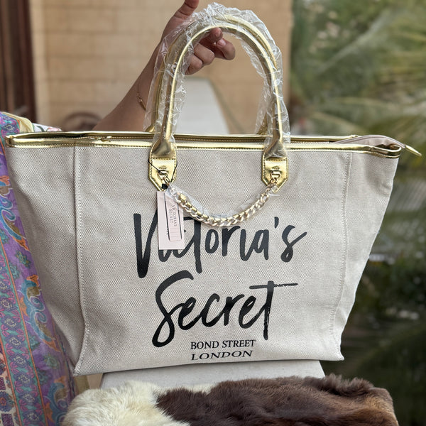 Victoria’s Secret Tote-Xtra Large Perfect Mom’s & Travelling.