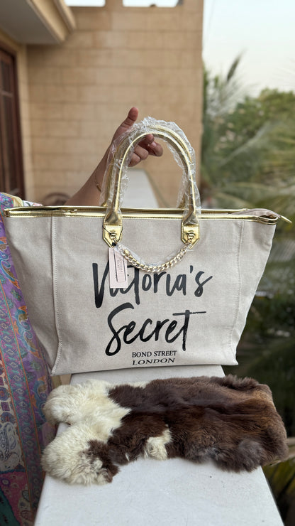 Victoria’s Secret Tote-Xtra Large Perfect Mom’s & Travelling.