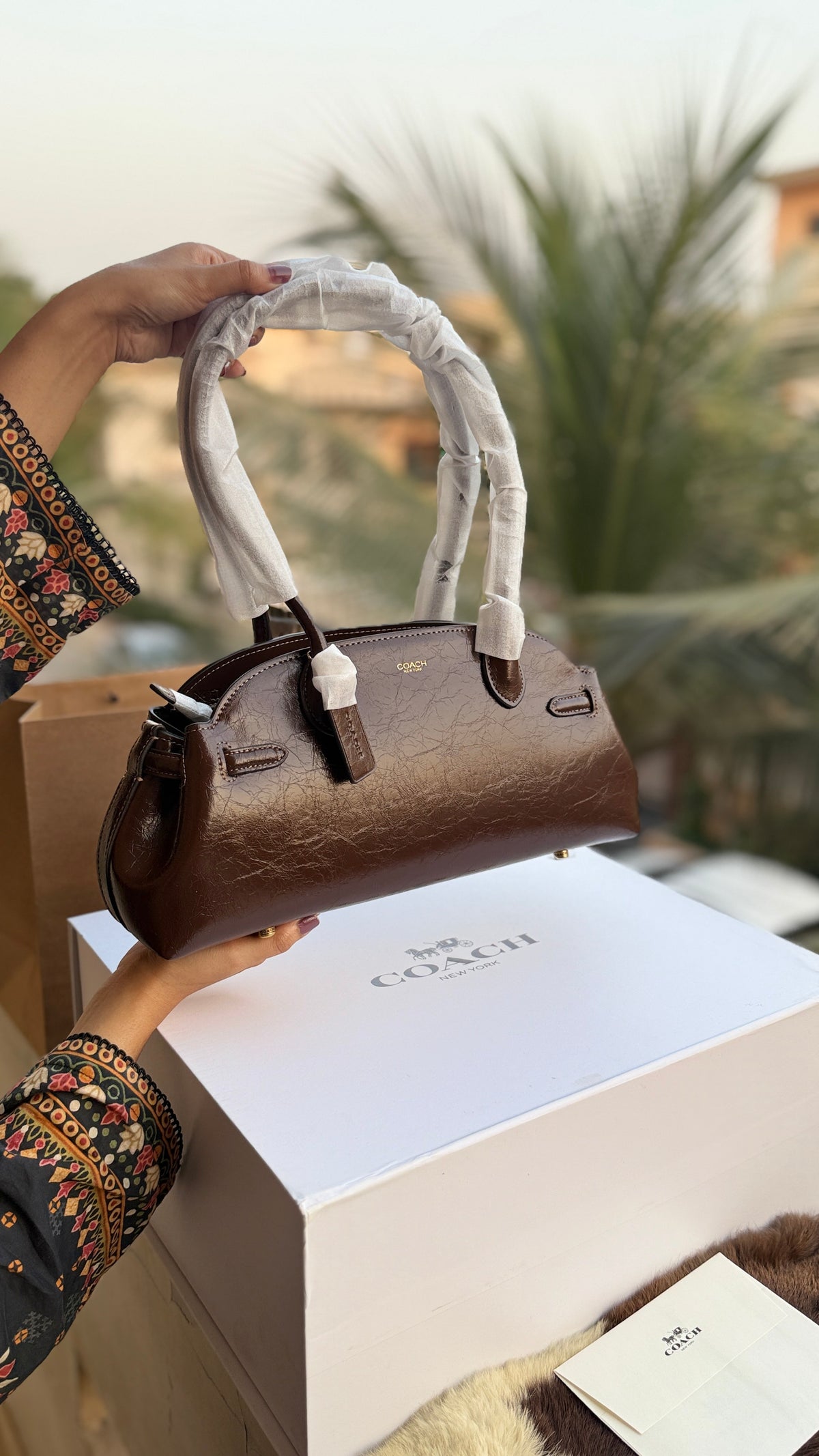 Coach Empire 34 AAA Series-Paper Bag & Folding box