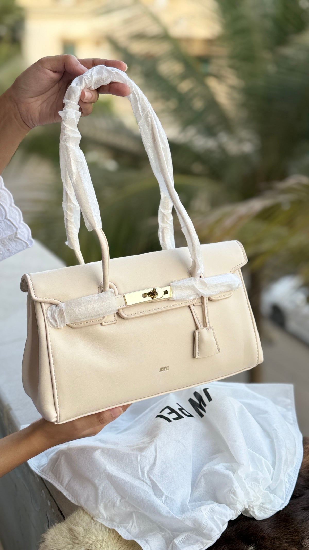 JW PEI Yara Shoulder bag Master Plus Series.