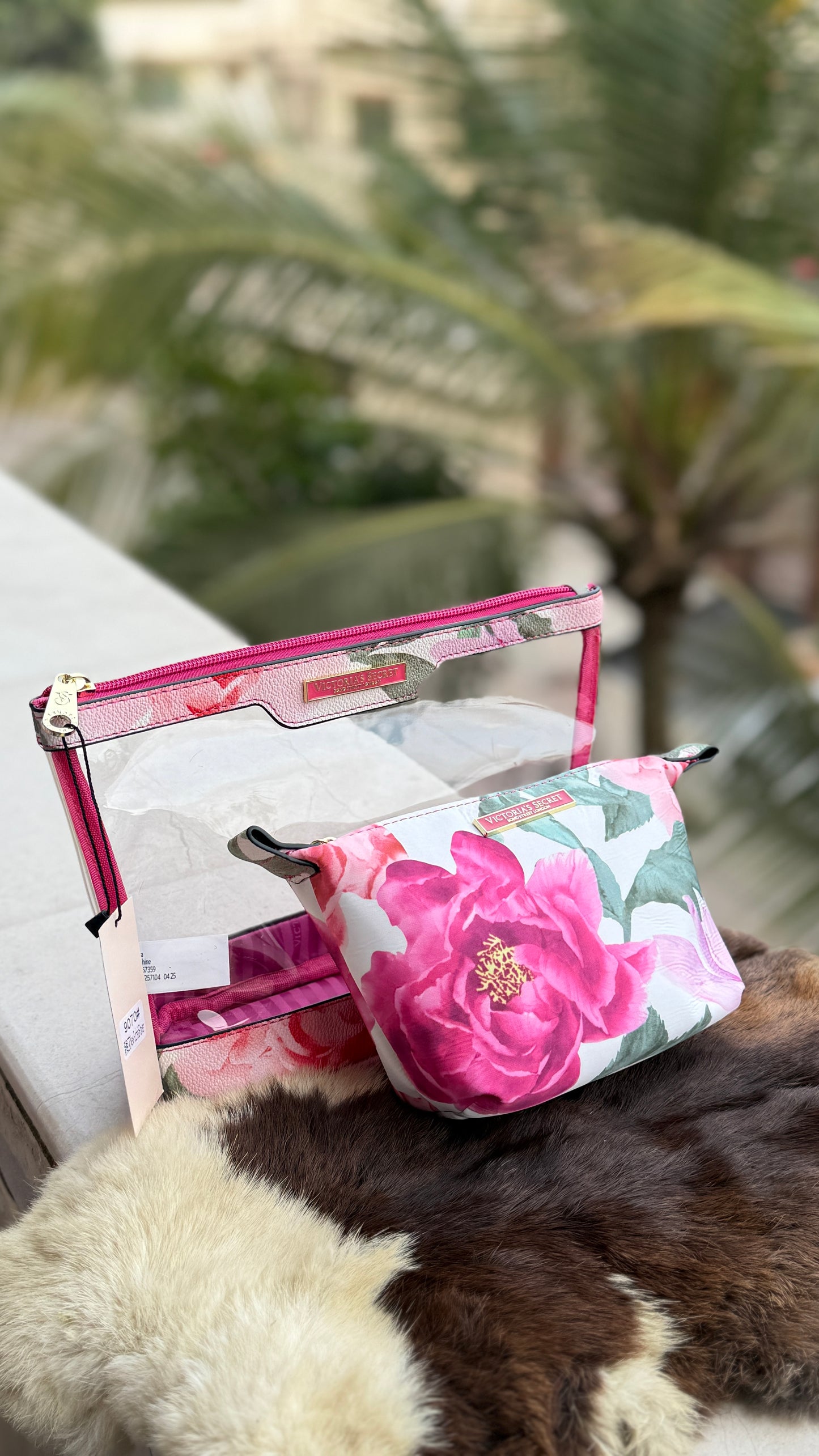 Victoria’s Secret Vanity Pouch Set of 2