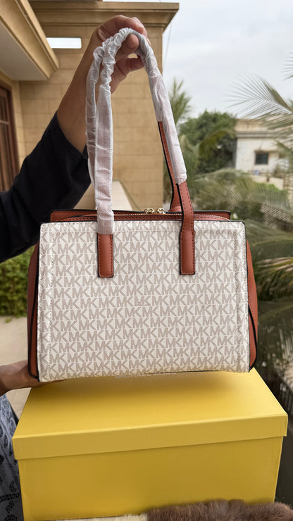 Michael Kors Laila Signature Monogram Hand Bag-With Box-Master Series