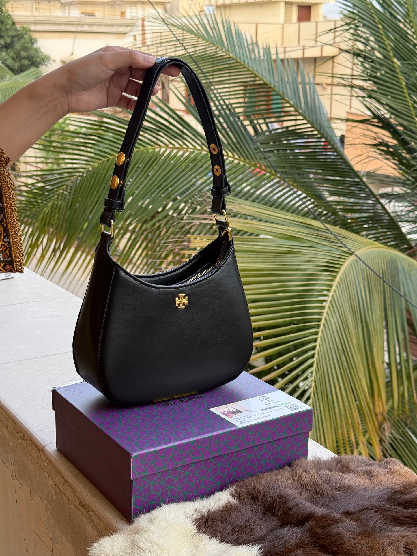 Tory Burch Emerson Hobo-Budget Series With Box