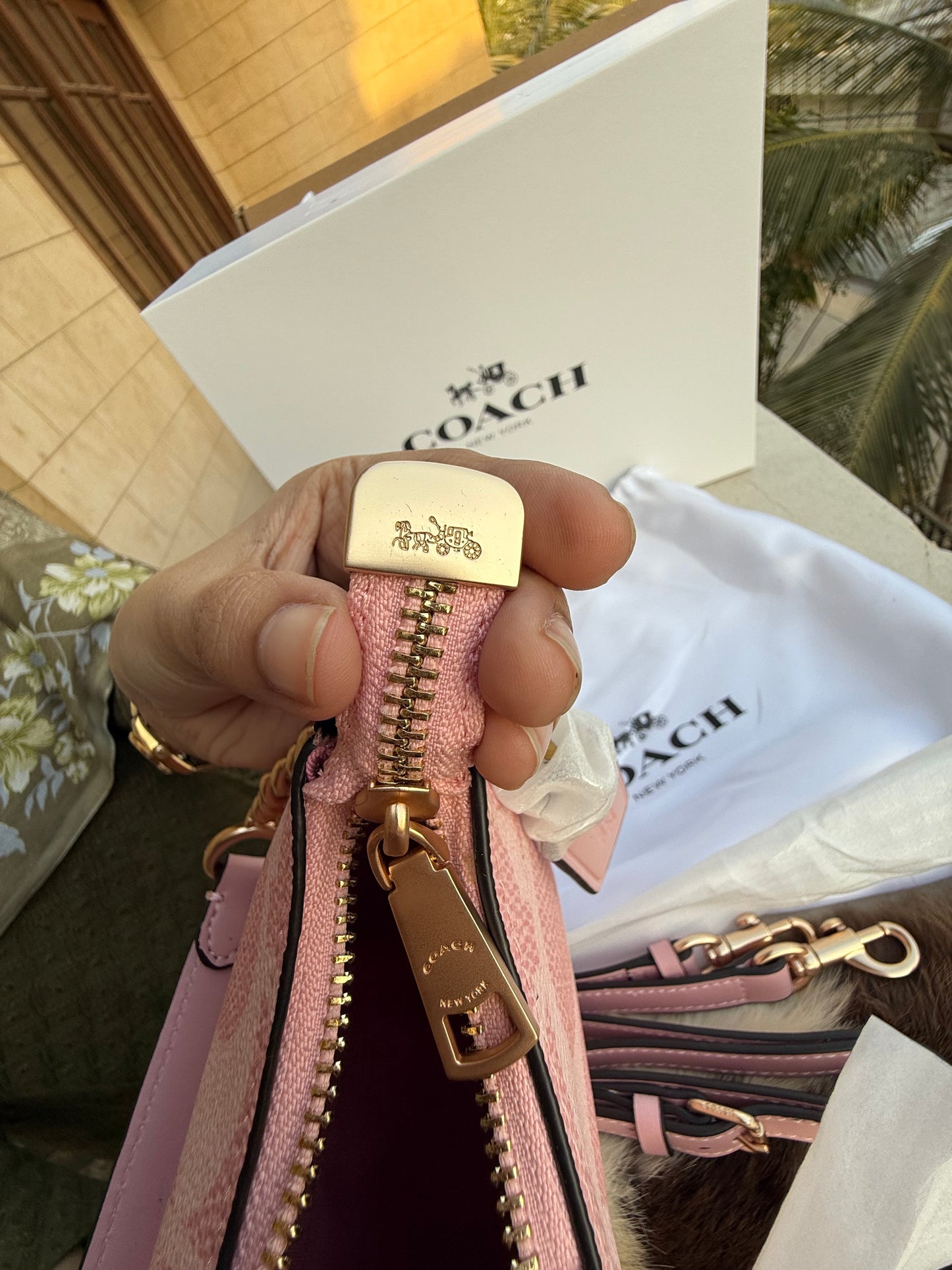 Coach Teri Hobo-Master Plus Series-Double folding box packaging